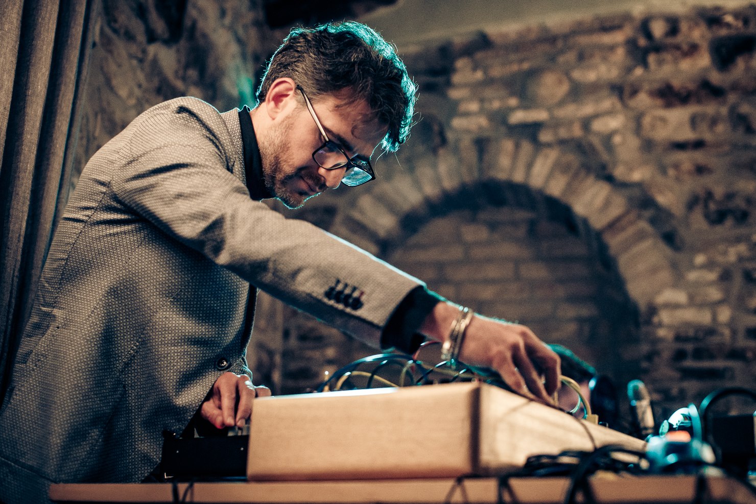 Giulio Aldinucci live at Villa Tereze (Pergola, PU) - April 2017, photo by Wilson Santinelli
